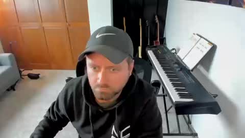 david20884 online show from 10/13/25, 07:03
