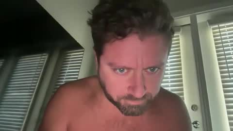 david20884 online show from 10/18/25, 12:17