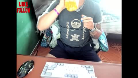 David online show from 11/16/25, 08:25