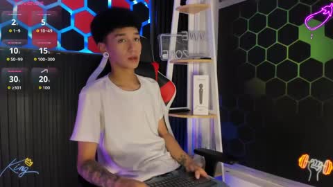 David online show from 04/22/26, 01:01