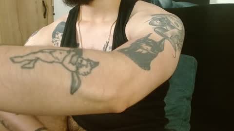 Twitter davidsanctum online show from 10/23/25, 09:13