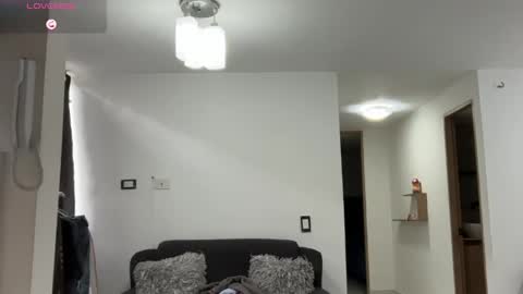 david_hot44 online show from 04/15/26, 07:58