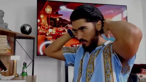 Hey im David that loves to explore and speak their fantasies. Very open talktative and nice. Feel free to chat with me online show from 01/09/25, 03:44