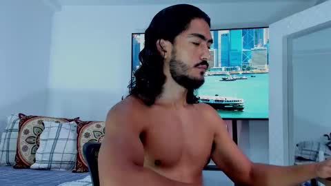 Hey im David that loves to explore and speak their fantasies. Very open talktative and nice. Feel free to chat with me online show from 02/14/26, 12:02