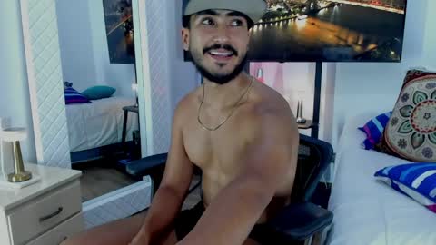 Hey im David that loves to explore and speak their fantasies. Very open talktative and nice. Feel free to chat with me online show from 04/23/26, 12:01
