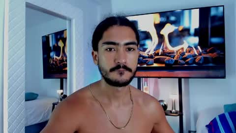 Hey im David that loves to explore and speak their fantasies. Very open talktative and nice. Feel free to chat with me online show from 06/04/26, 11:16