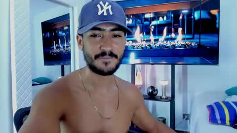 Hey im David that loves to explore and speak their fantasies. Very open talktative and nice. Feel free to chat with me online show from 06/06/26, 12:27