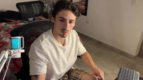 David online show from 04/27/26, 07:23