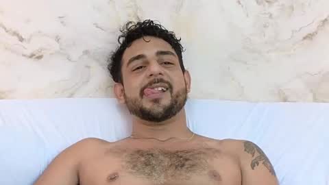 JF oliveira online show from 01/31/25, 07:51