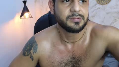 JF oliveira online show from 02/23/25, 03:51