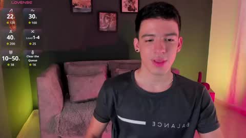 david_osoriox online show from 04/22/26, 08:43