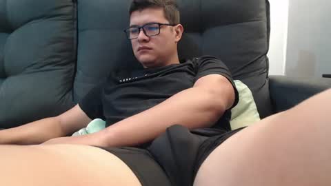 Snapshot of david_smit_ chatting on 06/09/26, 03:23 david smit online show from 06/09/26, 03:23