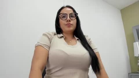 david_victoriaa online show from 07/04/26, 01:06