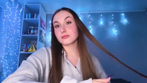 Snapshot of davidagraver chatting on 02/28/26, 04:19 Sally online show from 02/28/26, 04:19