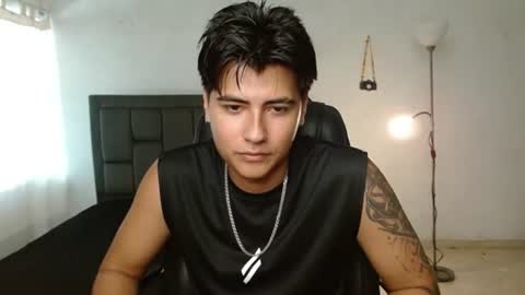 Snapshot of davidbless chatting on 06/19/26, 05:06 David Bless online show from 06/19/26, 05:06