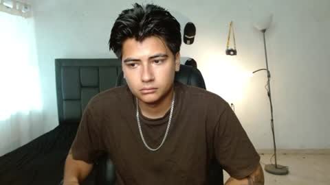 Snapshot of davidbless chatting on 06/22/26, 04:04 David Bless online show from 06/22/26, 04:04