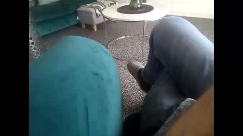 Snapshot of davidf75 chatting on 11/23/25, 10:59 davidf75 online show from 11/23/25, 10:59