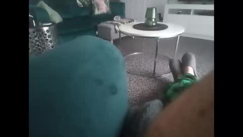 Snapshot of davidf75 chatting on 11/24/25, 10:04 davidf75 online show from 11/24/25, 10:04