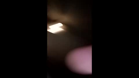 Snapshot of davidjose1995 chatting on 12/21/24, 06:02 Juice cock online show from 12/21/24, 06:02