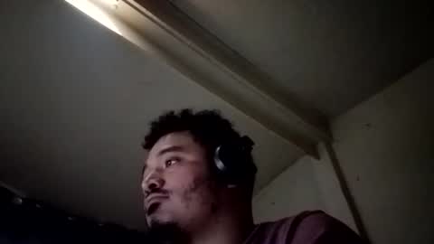 Snapshot of davidjose1995 chatting on 12/31/24, 10:01 Juice cock online show from 12/31/24, 10:01