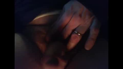 Snapshot of davidneedmore chatting on 01/01/25, 10:11 davidneedmore online show from 01/01/25, 10:11