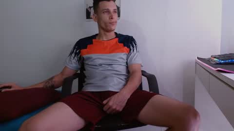 davidsalazar33 online show from 01/08/25, 02:03