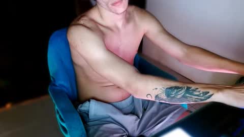 davidsalazar33 online show from 11/01/25, 05:42