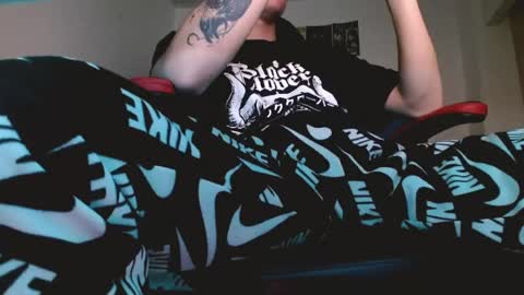 davidsalazar33 online show from 04/18/26, 02:37