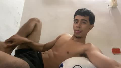 davidth000 online show from 02/03/26, 06:22