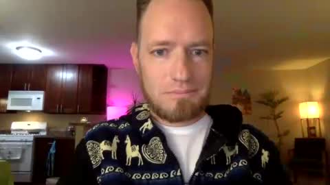 Snapshot of davidwilcox1982 chatting on 11/07/25, 05:29 Dave online show from 11/07/25, 05:29