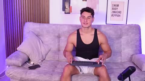 Davies brown    schedule 12pm to 5pm col time online show from 03/05/25, 09:26