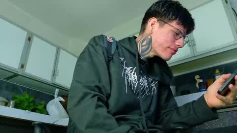 daviid_huge online show from 02/21/26, 06:36