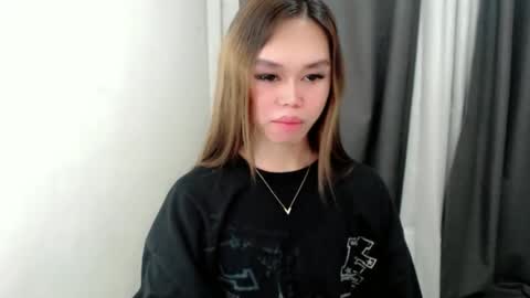 Snapshot of davinascott_03 chatting on 10/04/25, 10:41 Davina online show from 10/04/25, 10:41