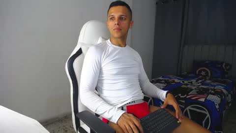 David Angel online show from 01/08/25, 04:44