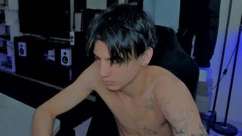 davis online show from 04/09/26, 10:09