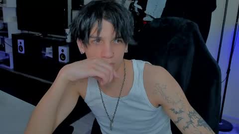 davis online show from 04/22/26, 05:25