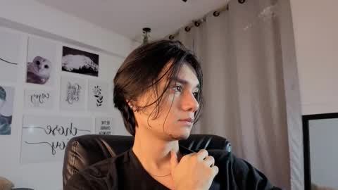 davoxer online show from 12/04/25, 04:11