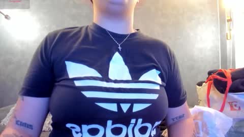 Snapshot of dawa_angels chatting on 01/14/26, 03:01 DAWA ANGELS online show from 01/14/26, 03:01