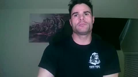 Snapshot of dawid37ny chatting on 11/16/25, 11:32 dawid37ny online show from 11/16/25, 11:32