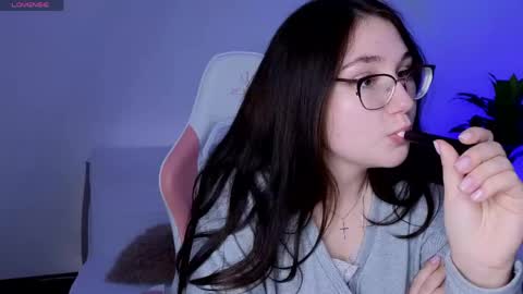 dawnaviles online show from 04/27/26, 02:48