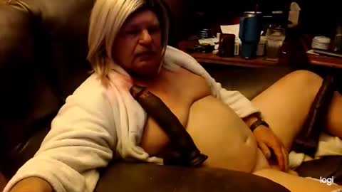 dawndoesall online show from 11/26/25, 04:35