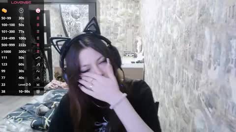 Alice online show from 11/11/25, 08:14