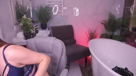 DawnGwin      Sasha online show from 04/17/26, 12:19