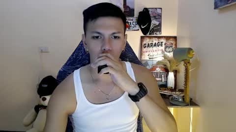 Snapshot of dax_x chatting on 01/11/25, 09:36 JC LOVER BOY online show from 01/11/25, 09:36