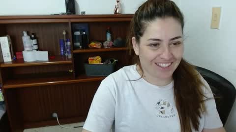 Snapshot of dayan_hanks chatting on 05/09/26, 11:26 dayan online show from 05/09/26, 11:26