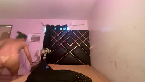 Snapshot of dayanarafox chatting on 04/01/26, 05:52 CALL ME DAYAN online show from 04/01/26, 05:52