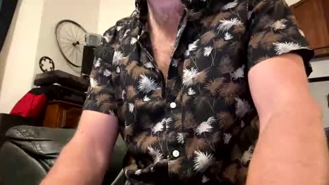 dayblue online show from 10/28/25, 06:17