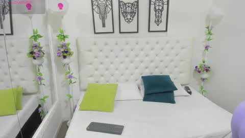 dayhan_santos online show from 10/06/25, 10:56