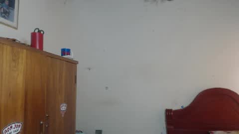 Dylon online show from 09/20/25, 02:18