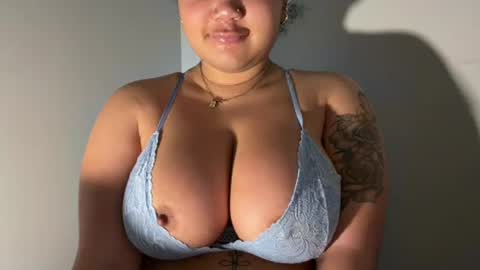 dayqueen1 online show from 07/26/26, 10:00